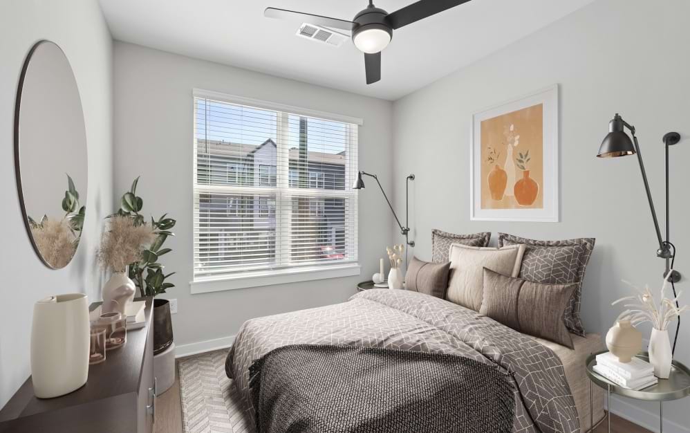 A1 - 1 bedroom floorplan layout with 1 bathroom and 580 square feet (Bedroom)